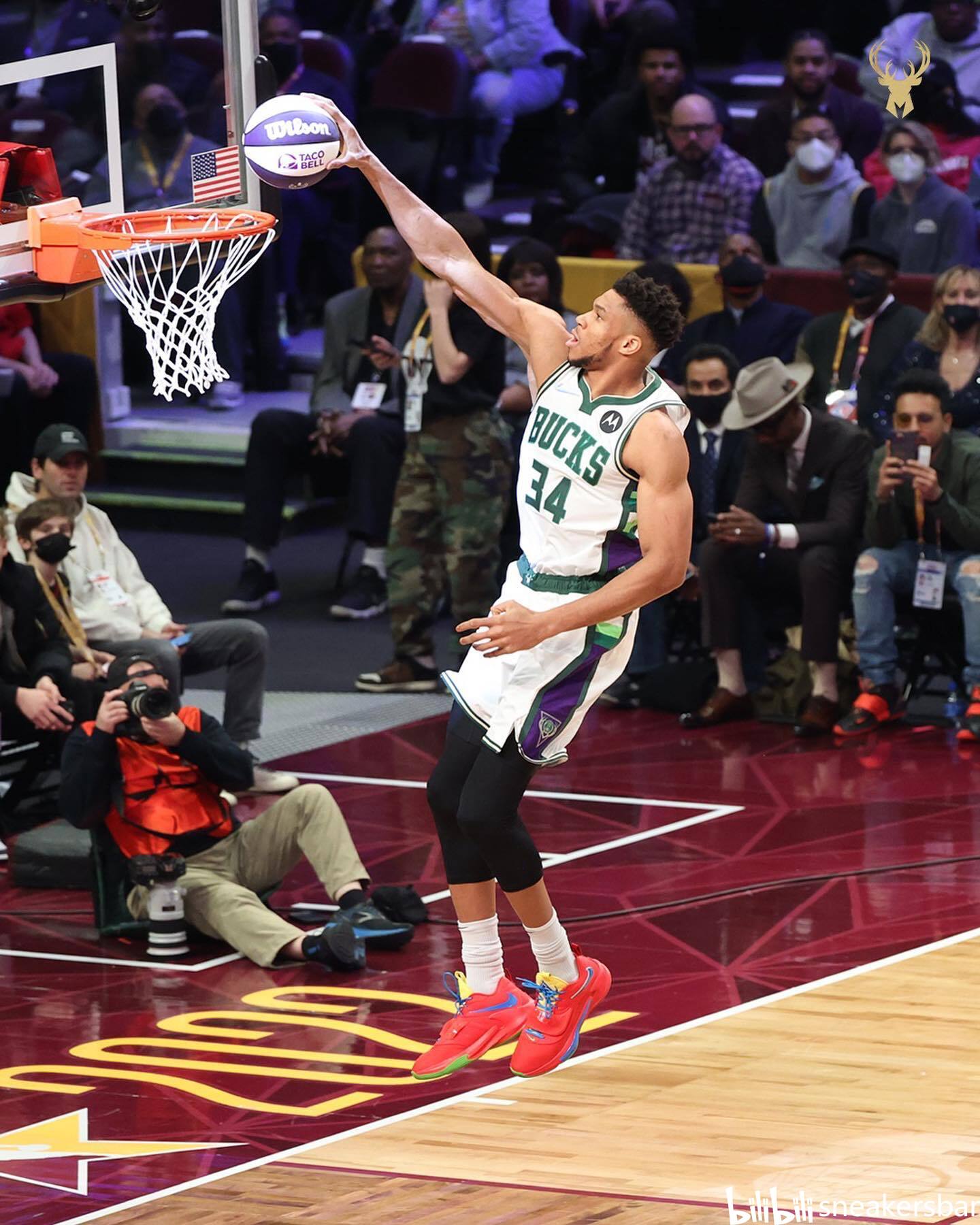 更是展现了 更是展现了