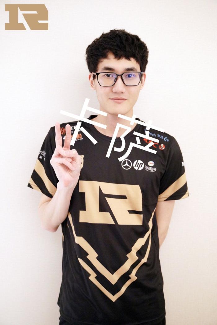 的基础上 的基础上