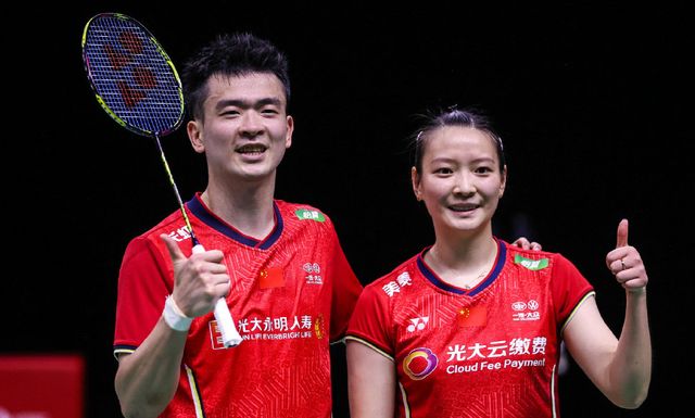 攻与防守两 攻与防守两