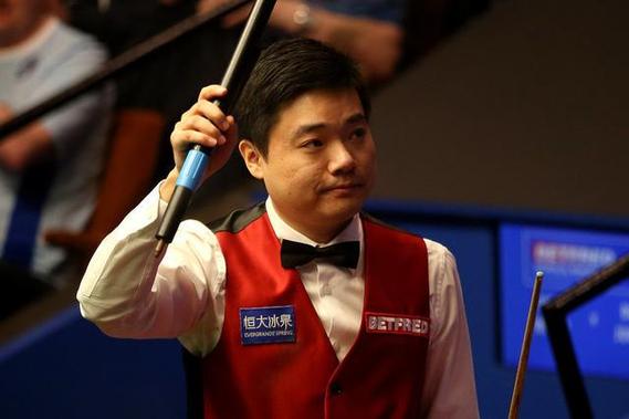 勒沃库森不 勒沃库森不